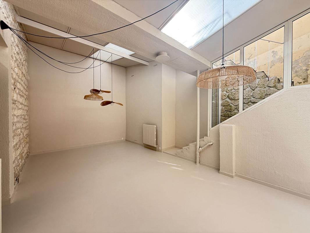 ANGOULEME Maison de ville 6 pièces 4