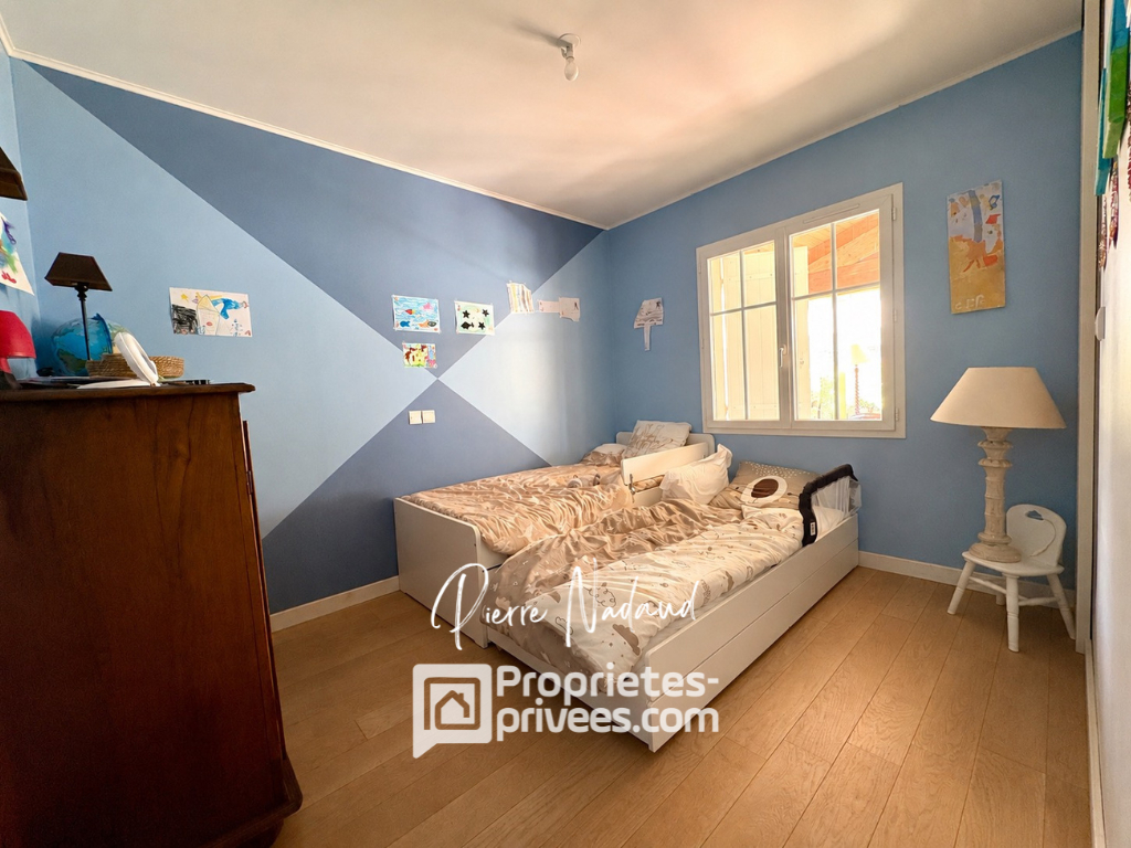 CREON Maison proche Créon 6 pièces 5 chambres 8