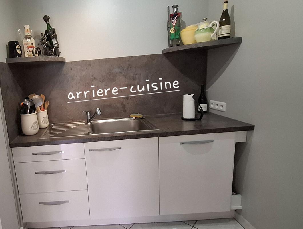 SAINT-JUST Maison Saint Just  140 m2 et piscine 13