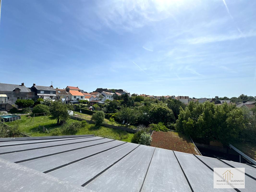 INDRE Appartement 3 pièce(s) 66 m2 avec terrasse de 14m2 en dernier étage 7