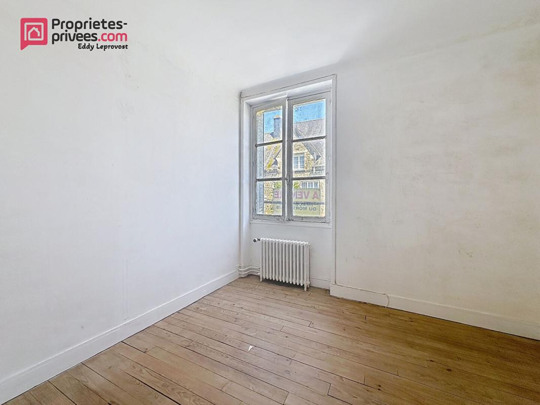 SOURDEVAL Maison de 120m² dans le bourg de Sourdeval 5