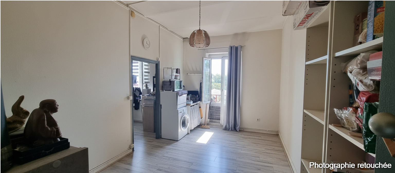 ROCHEMAURE Maison  6 pièce(s) 70 m2 8