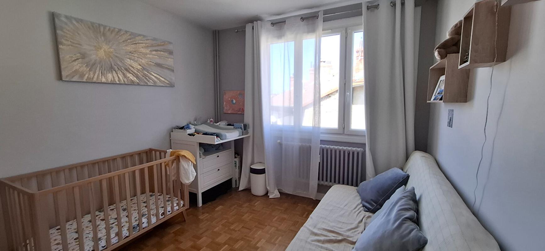 BOURG-EN-BRESSE Appartement Bourg En Bresse centre 68 m2 7