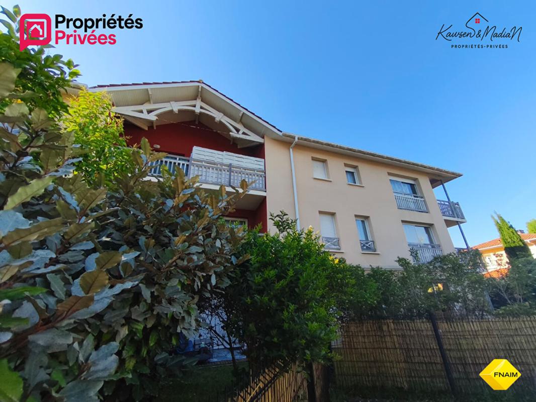 CASTELNAU-DE-MEDOC APPARTEMENT 3 PIÈCES 60 m² CASTELNAU-DE-MÉDOC À 5 minutes à pied du centre-ville 2