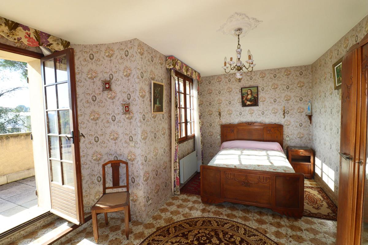 VILLENEUVE-LES-AVIGNON Maison Villeneuve Les Avignon 4 pièce(s) 97 m2 14