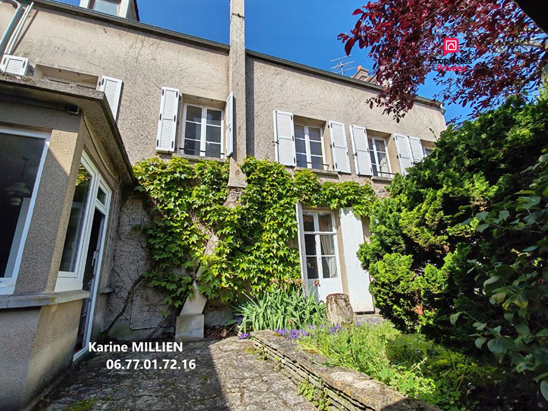 DREUX DREUX 28100 Maison en centre ville - 5 chambres - Garage - Dépendance - Grenier - Terrain - 275600 HAI 1