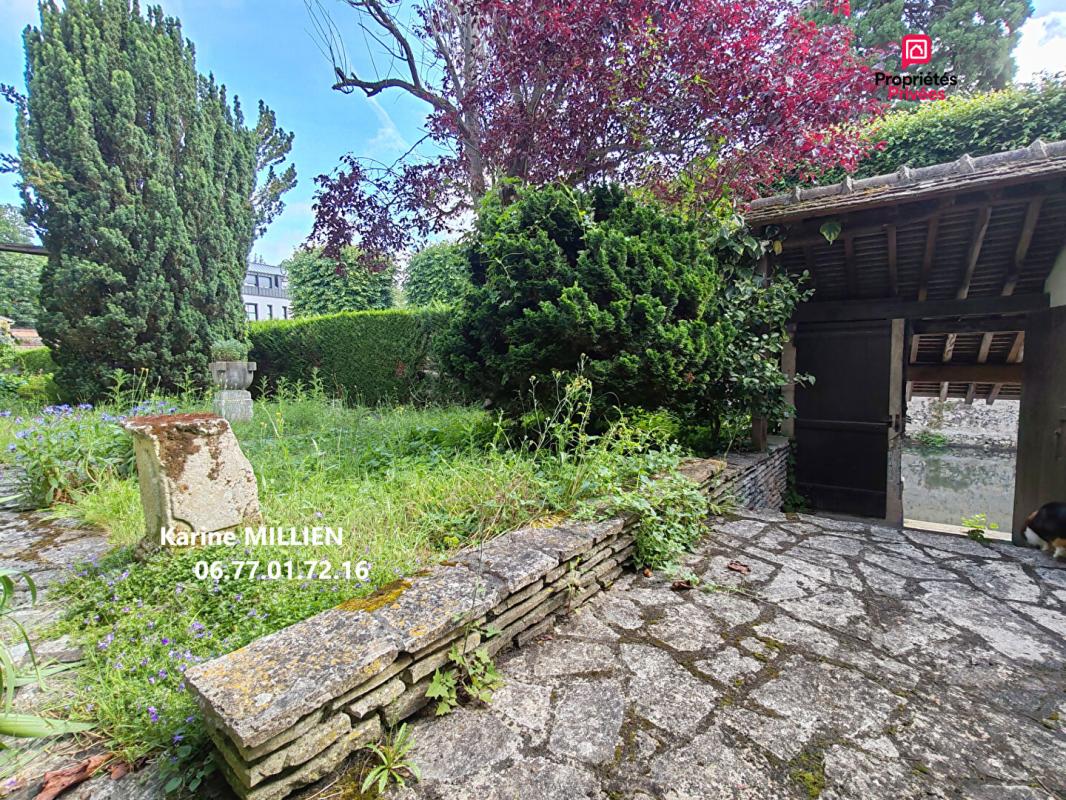 DREUX DREUX 28100 Maison en centre ville - 5 chambres - Garage - Dépendance - Grenier - Terrain - 275600 HAI 3