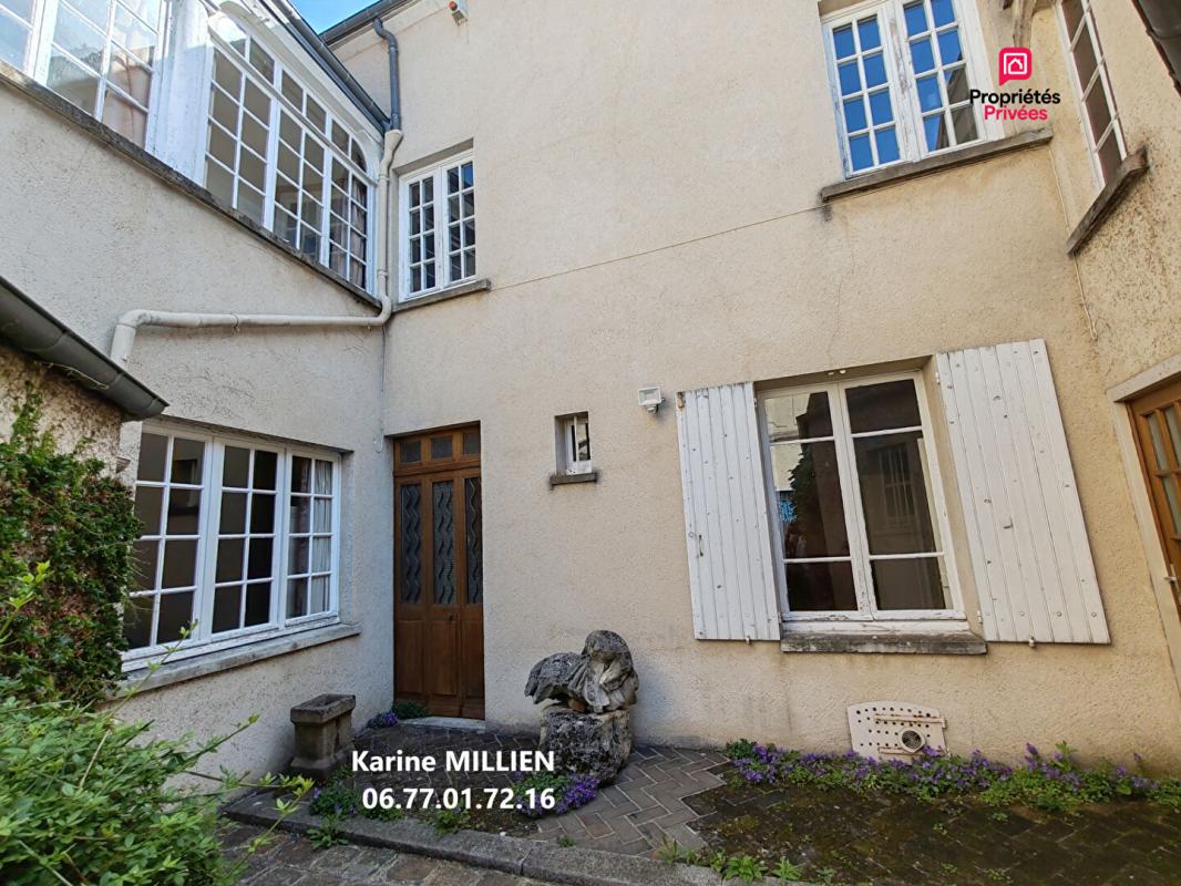 DREUX DREUX 28100 Maison en centre ville - 5 chambres - Garage - Dépendance - Grenier - Terrain - 275600 HAI 4