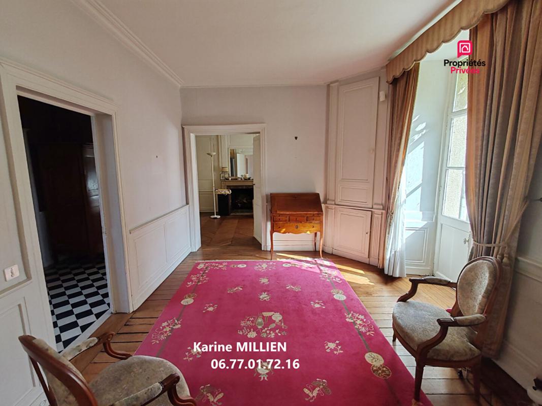 DREUX DREUX 28100 Maison en centre ville - 5 chambres - Garage - Dépendance - Grenier - Terrain - 275600 HAI 9