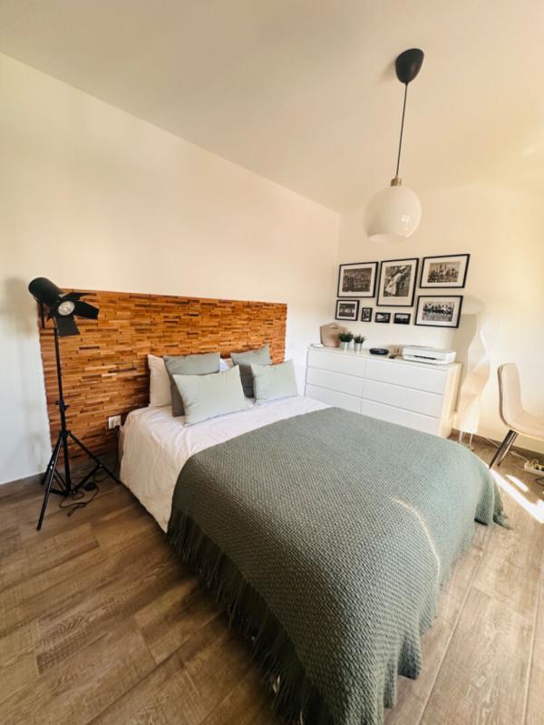 SERIGNAN Maison Serignan 4 pièce(s) 115.99 m2 12