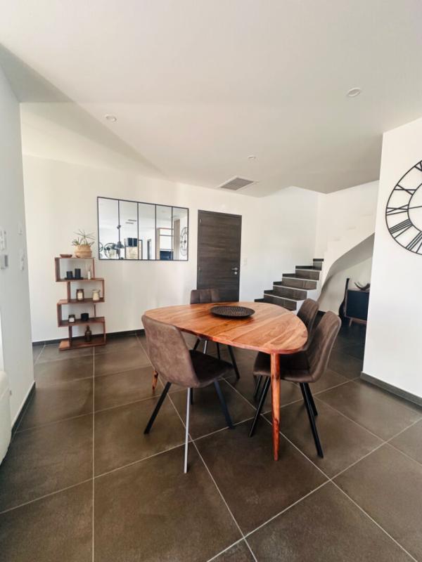 SERIGNAN Maison Serignan 4 pièce(s) 115.99 m2 3