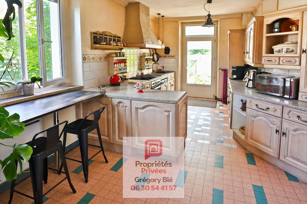 PROVINS Maison de maître 7 pièce(s) 241 m2 7