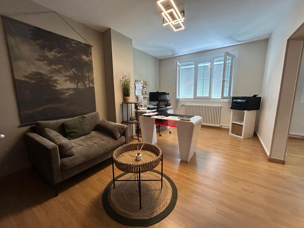 CHAUNY Maison Chauny 7 pièce(s) 262 m2 9