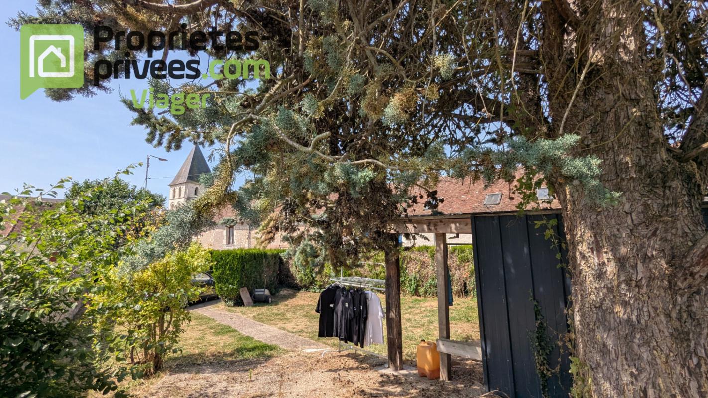 LA CELLE-SAINT-AVANT LA CELLE SAINT AVANT.VIAGER OCCUPE.H 79 ans 17