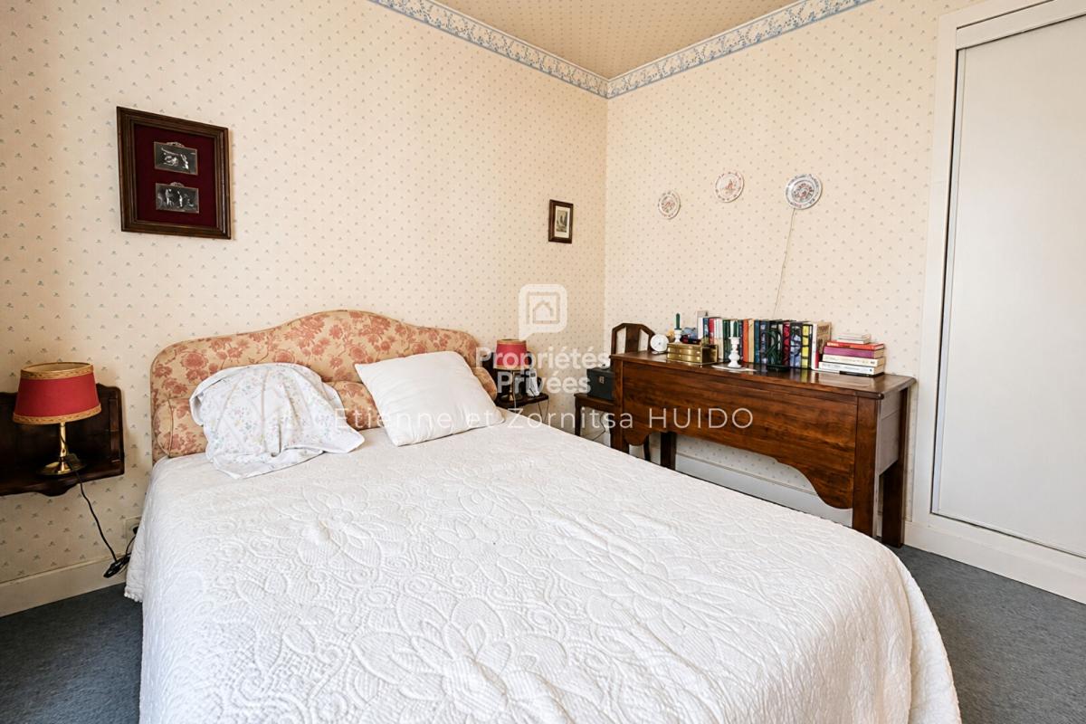 VATAN Maison Vatan 7 pièce(s) 181 m2 13