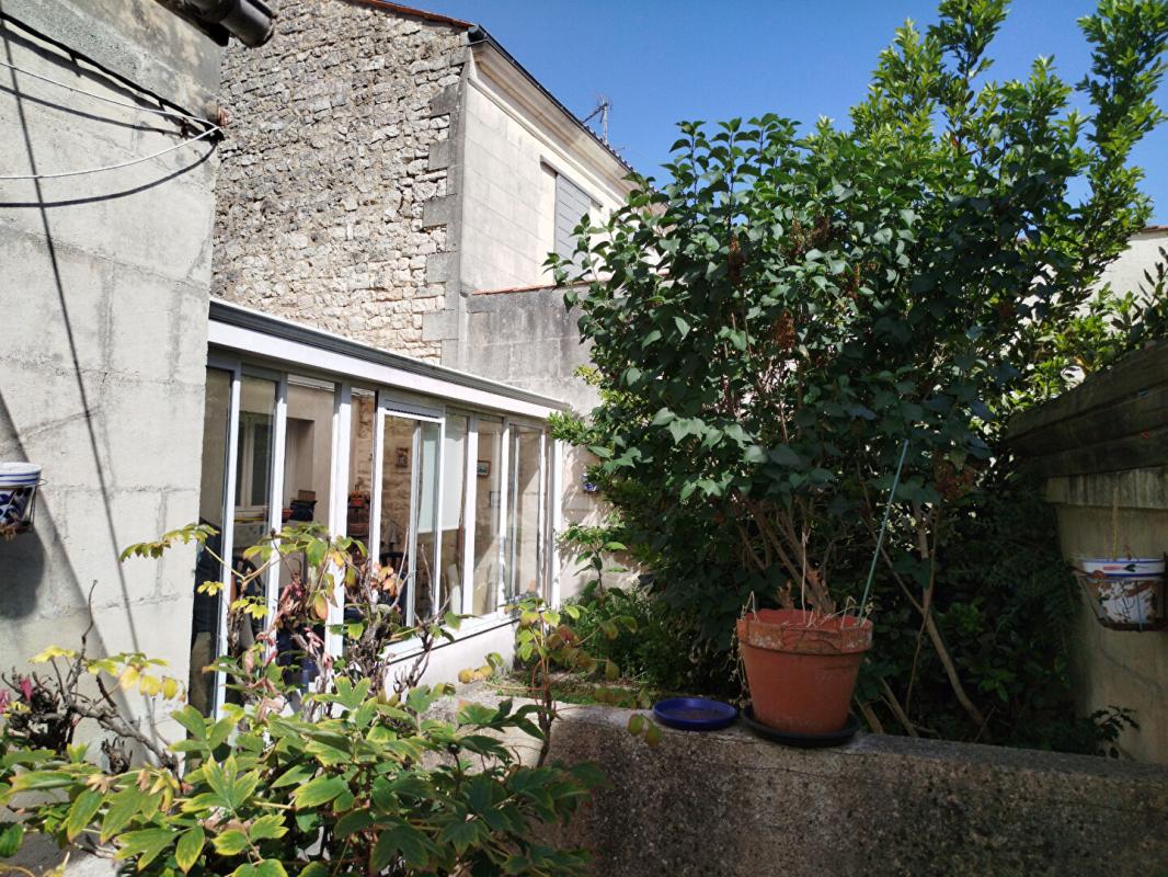 ROCHEFORT Maison Rochefort 5 pièce(s) 102.60 m2 3