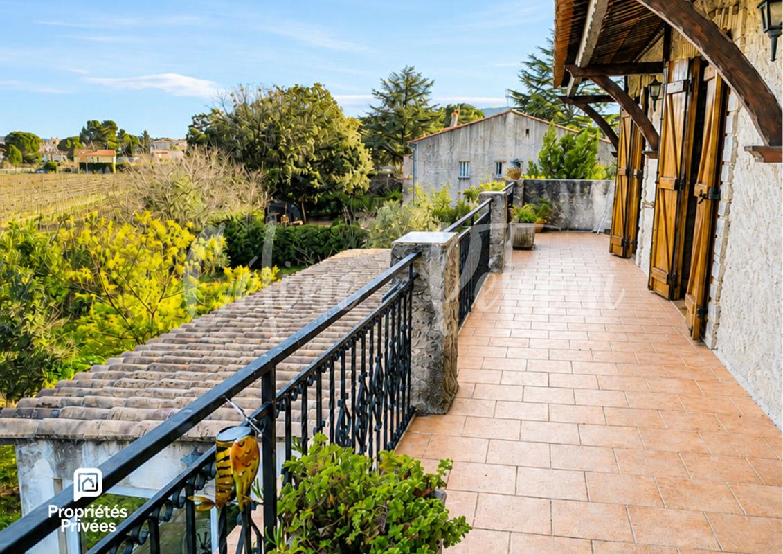 DRAGUIGNAN Demeure de caractère avec tourelle et piscine - 413 m² - Draguignan 5