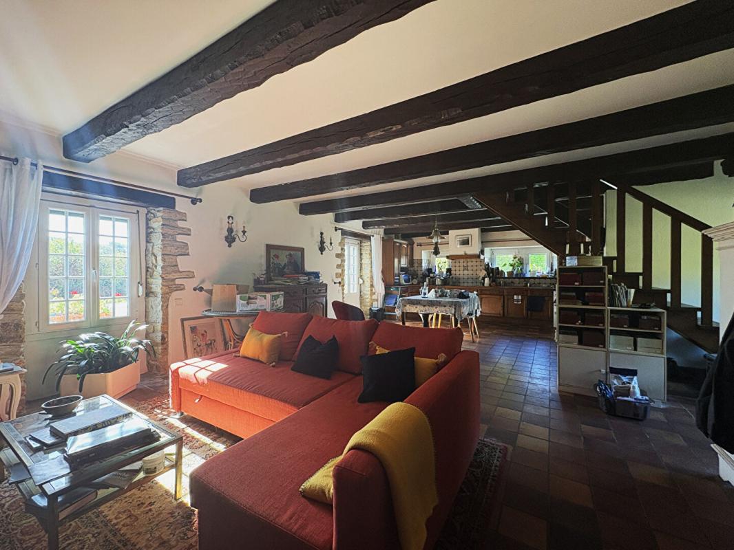 RIEC-SUR-BELON A vendre RIEC SUR BELON (29340) Ensemble de 2 Chaumières 11 pièces 3 chambres 275 m2 6