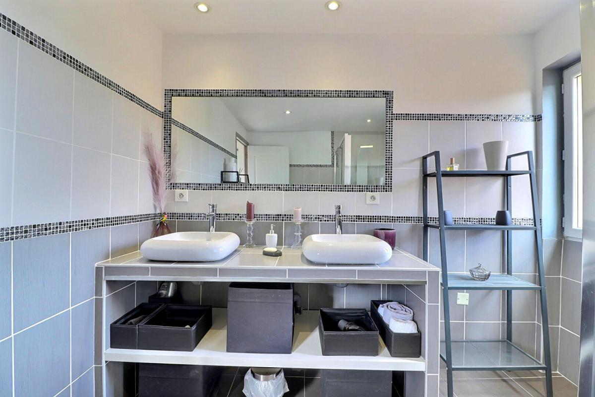 CAMPS-LA-SOURCE Maison Camps La Source 4 pièce(s) 83 m2 6