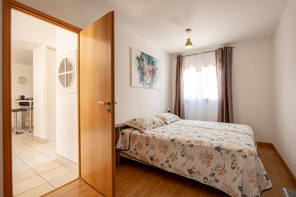 ROMORANTIN-LANTHENAY LIEUX UNIQUES ® x PROPRIÉTÉS PRIVÉES PROPOSE MAISON DE 2011 HYPER-CENTRE ROMORANTIN 87 M² 10