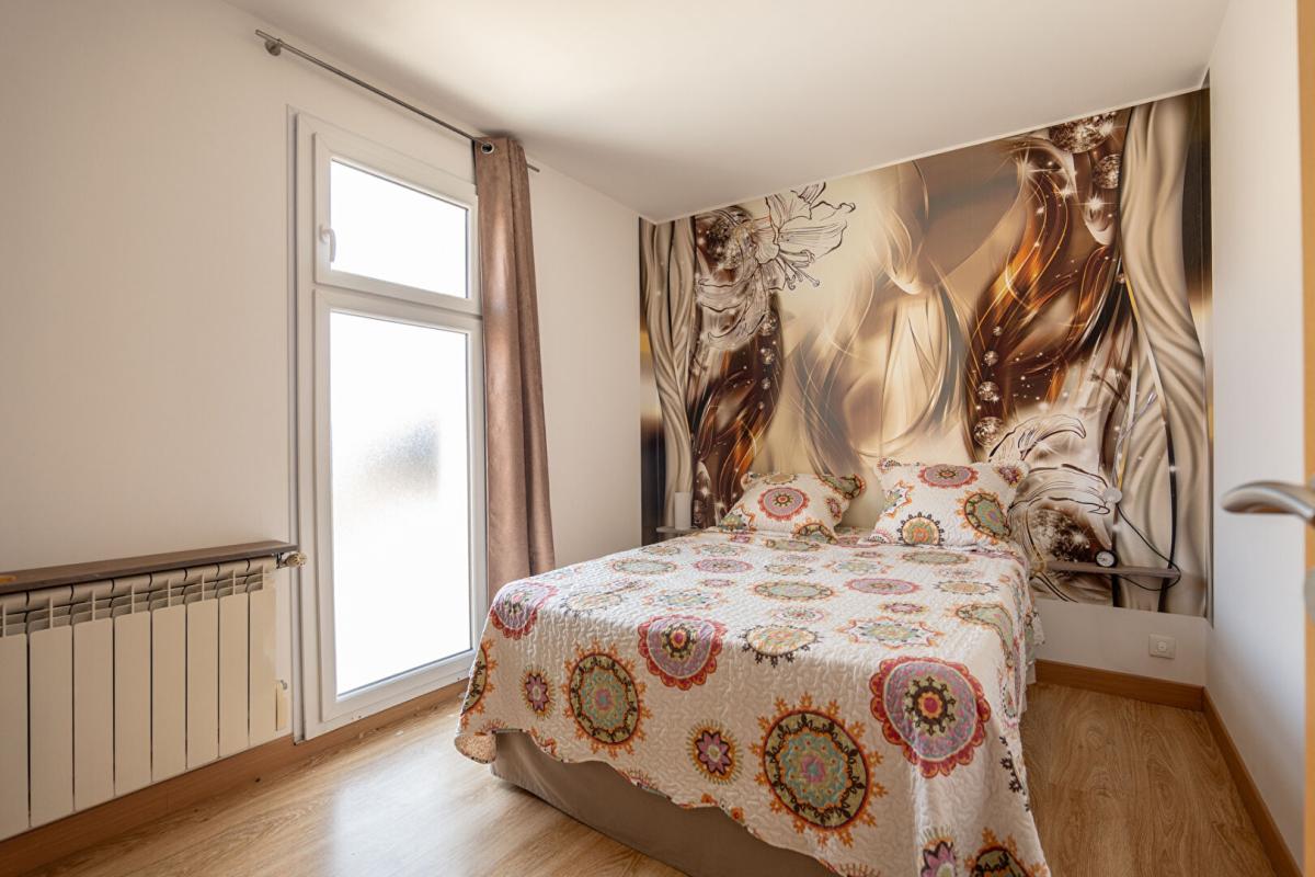 ROMORANTIN-LANTHENAY LIEUX UNIQUES ® x PROPRIÉTÉS PRIVÉES PROPOSE MAISON DE 2011 HYPER-CENTRE ROMORANTIN 87 M² 17