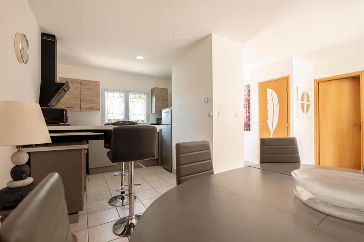 ROMORANTIN-LANTHENAY LIEUX UNIQUES ® x PROPRIÉTÉS PRIVÉES PROPOSE MAISON DE 2011 HYPER-CENTRE ROMORANTIN 87 M² 8