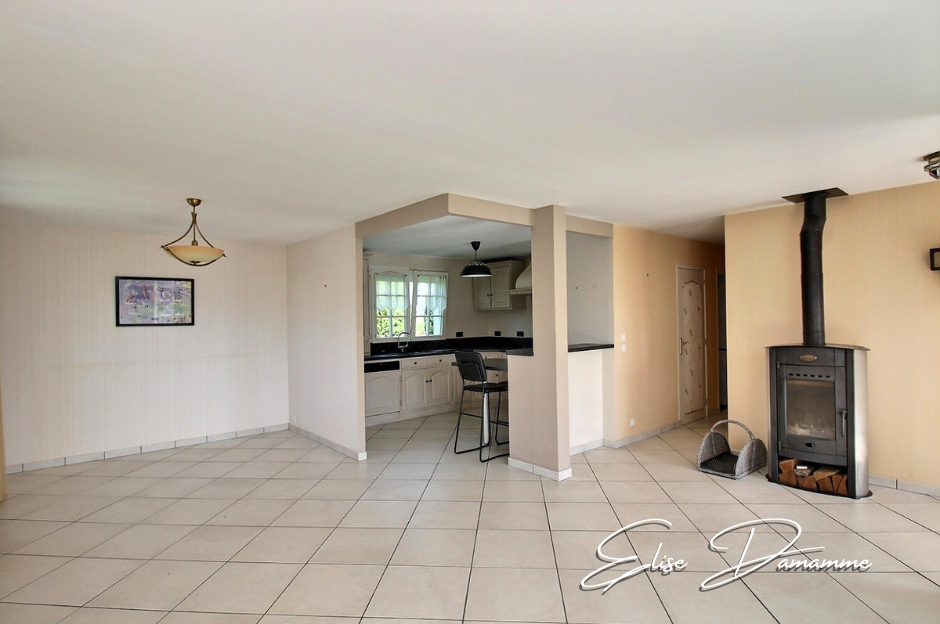 ROGERVILLE Première mise en vente! Rogerville - Maison 3  chambres, jardin, sous-sol complet 8