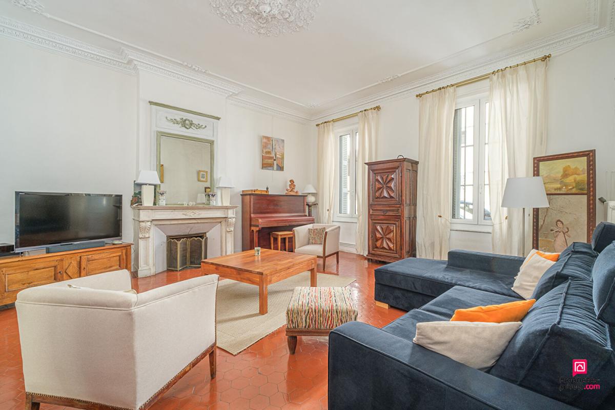 MARSEILLE-6E-ARRONDISSEMENT Appartement 6 pièce(s) 180 m2 10