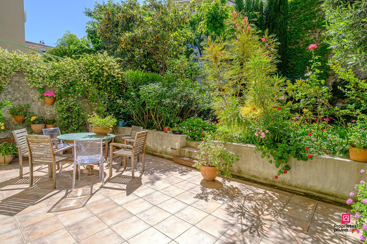 MARSEILLE-6E-ARRONDISSEMENT Appartement 6 pièce(s) 180 m2 4