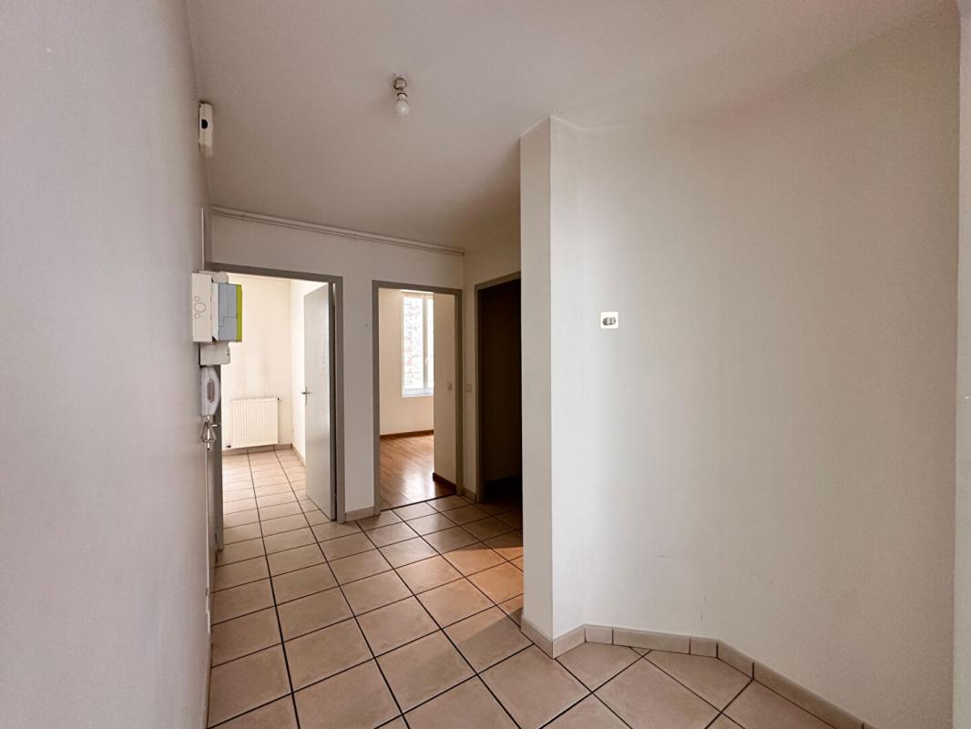 AGEN Appartement  3 pièce(s) 13