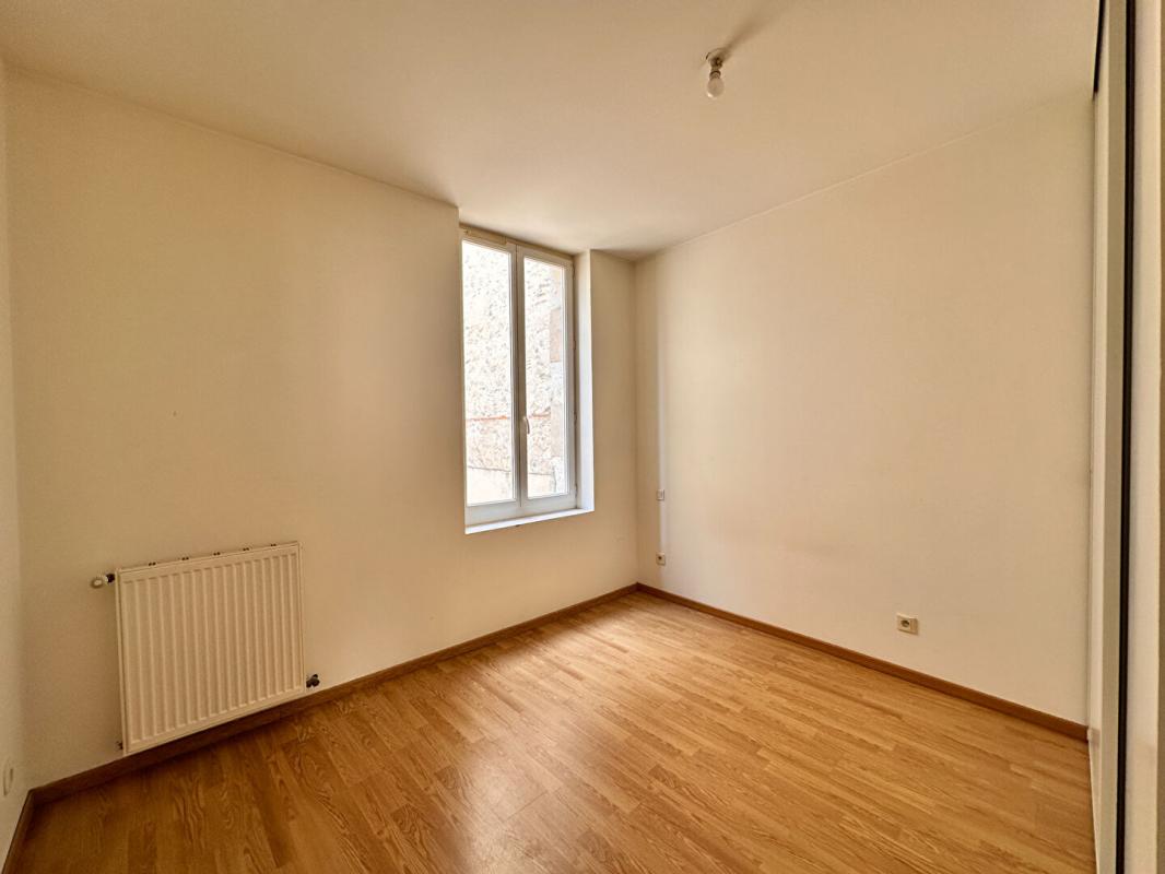 AGEN Appartement  3 pièce(s) 7