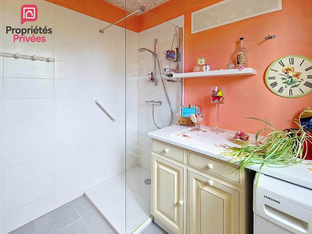 LANMEUR Maison Lanmeur 5 pièce(s) 90 m2 11