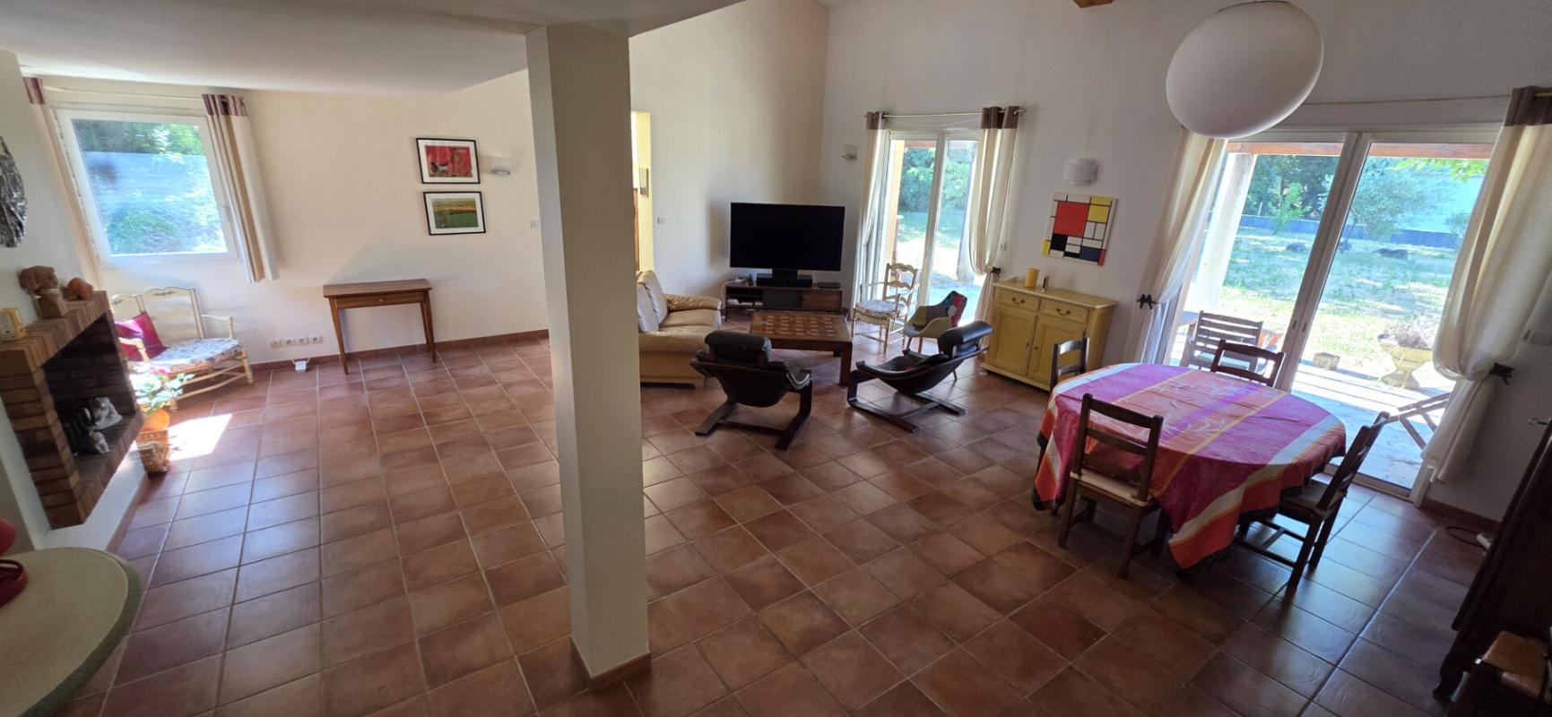 SAUZET Maison de 175 m2 à Sauzet - Terrain de 4487 m² 4