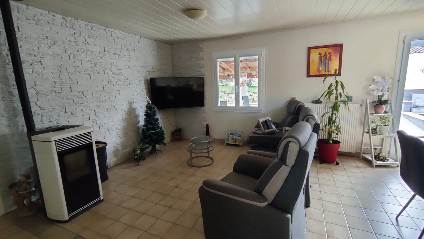 LA VERRIE Maison La Verrie 5 pièces 85 m2 3