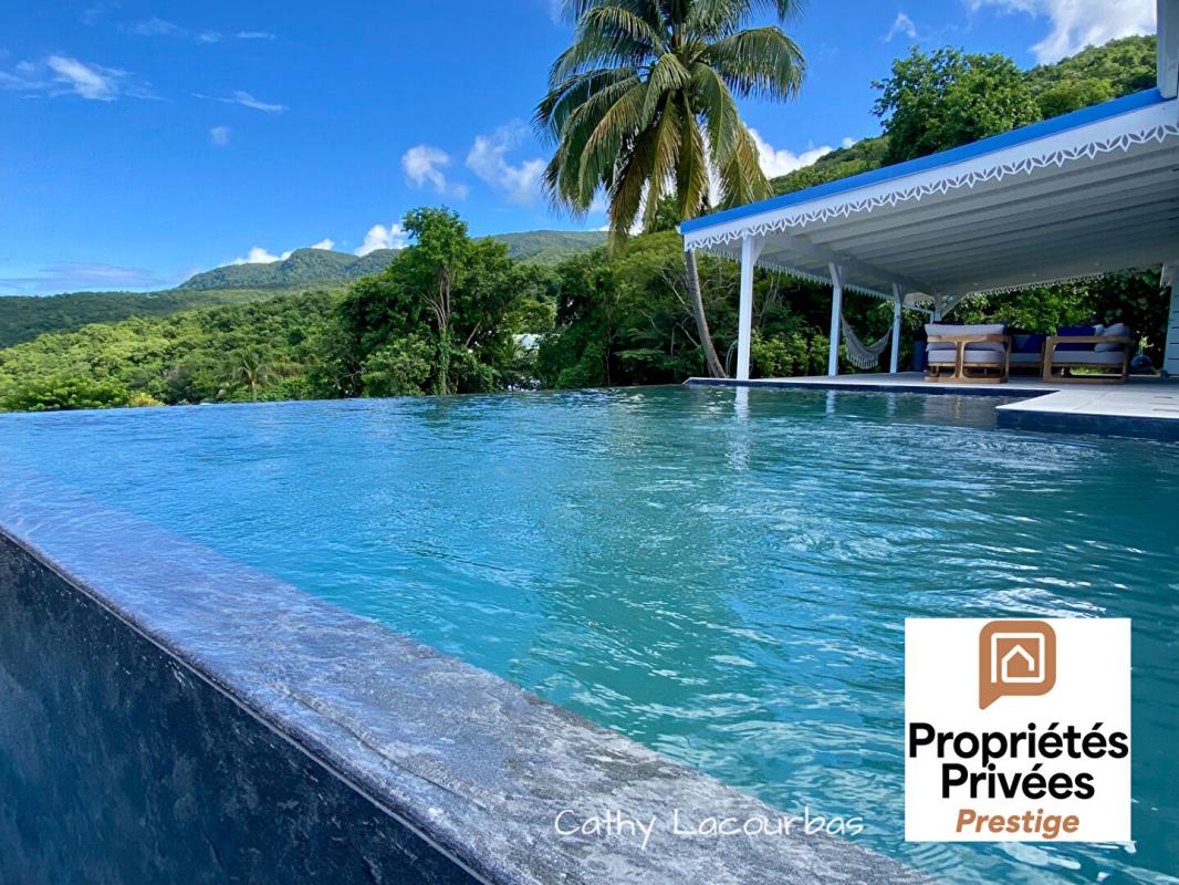 BOUILLANTE Villa Caribéenne de standing avec vue mer panoramique et piscine - Bouillante, Guadeloupe 2