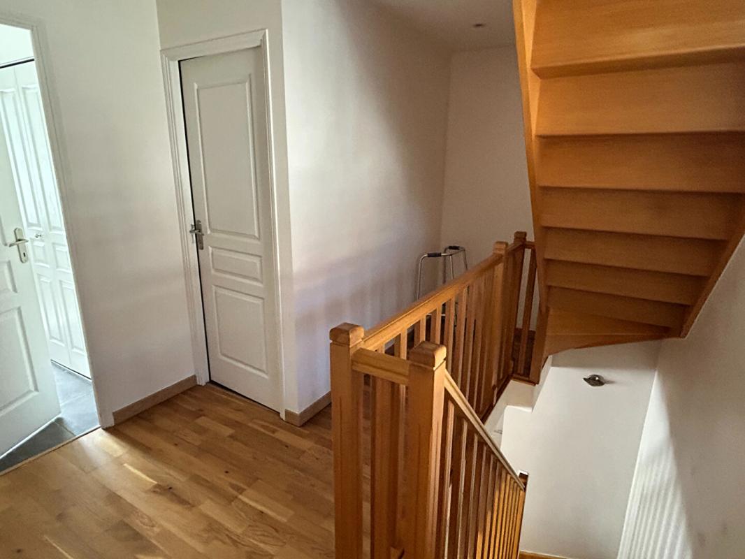 LE PERCHAY CHARMANTE MAISON EN PIERRES COMPLETEMENT RENOVEE ! 13