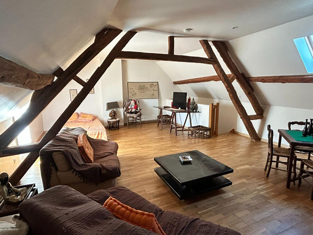 LE PERCHAY CHARMANTE MAISON EN PIERRES COMPLETEMENT RENOVEE ! 14
