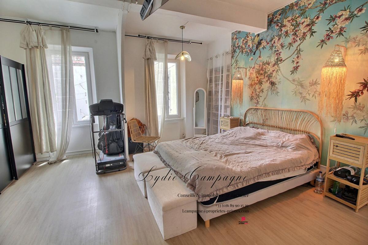 FABREZAN Maison Fabrezan 6 pièce(s) 170 m2 10