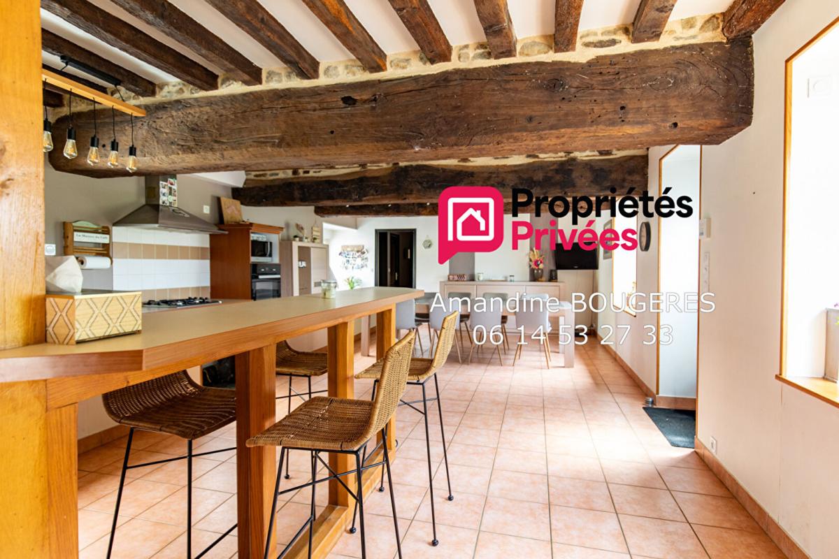 BAIS BAIS 35680 - 356 000 EUROS - Dépendances- grand jardin- 4 chambres 2