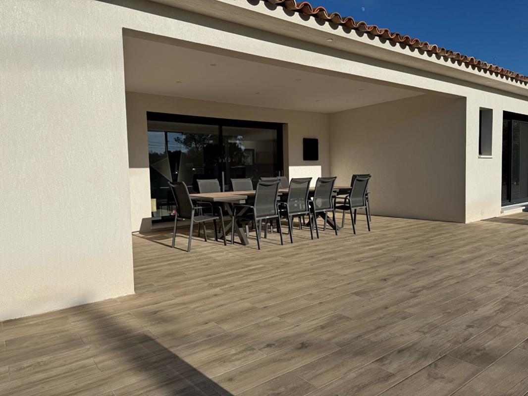 TRANS-EN-PROVENCE Villa Trans En Provence 5 pièces 165 m2 + grand garage 11