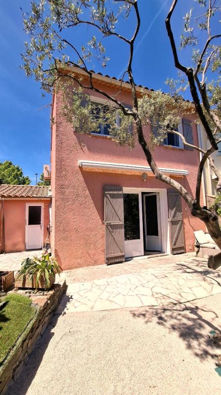 LA GARDE Villa 4 pièces de 82m² avec 3 chambres , un jardin et un garage à La Garde 5