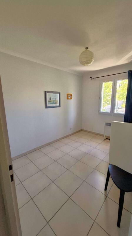 LA GARDE Villa 4 pièces de 82m² avec 3 chambres , un jardin et un garage à La Garde 8