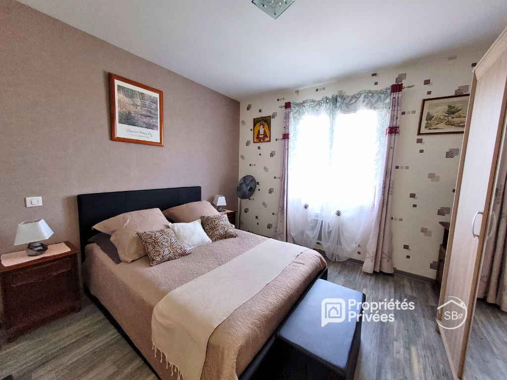 JOYEUSE Villa avec vue dominante de 127 m² - 4 chambres -Proche Joyeuse- 323 000 HAI 14