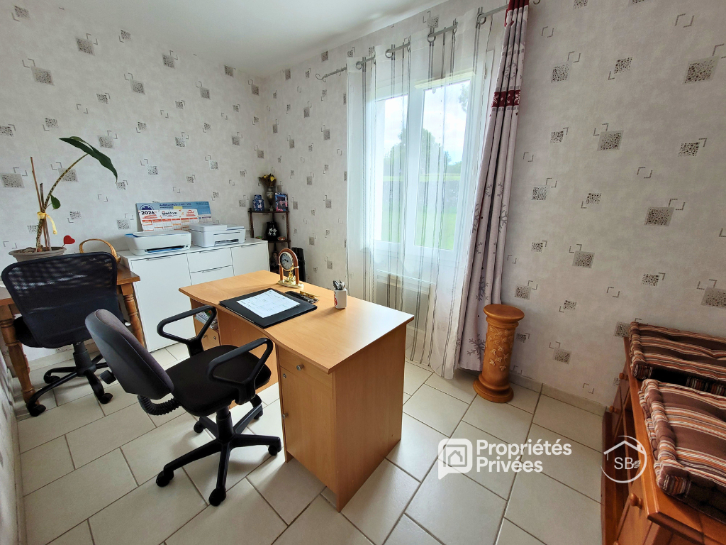 JOYEUSE Villa avec vue dominante de 127 m² - 4 chambres -Proche Joyeuse- 323 000 HAI 15