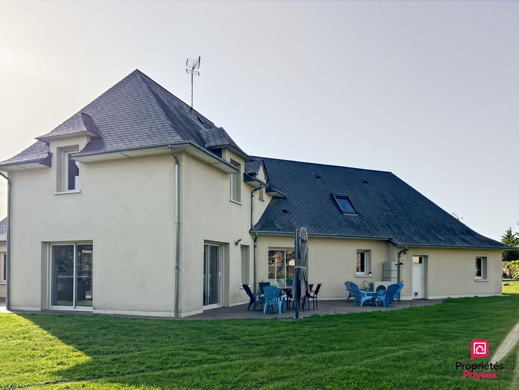 AUVERS-LE-HAMON Maison Auvers Le Hamon 7 pièce(s) 180 m2 2