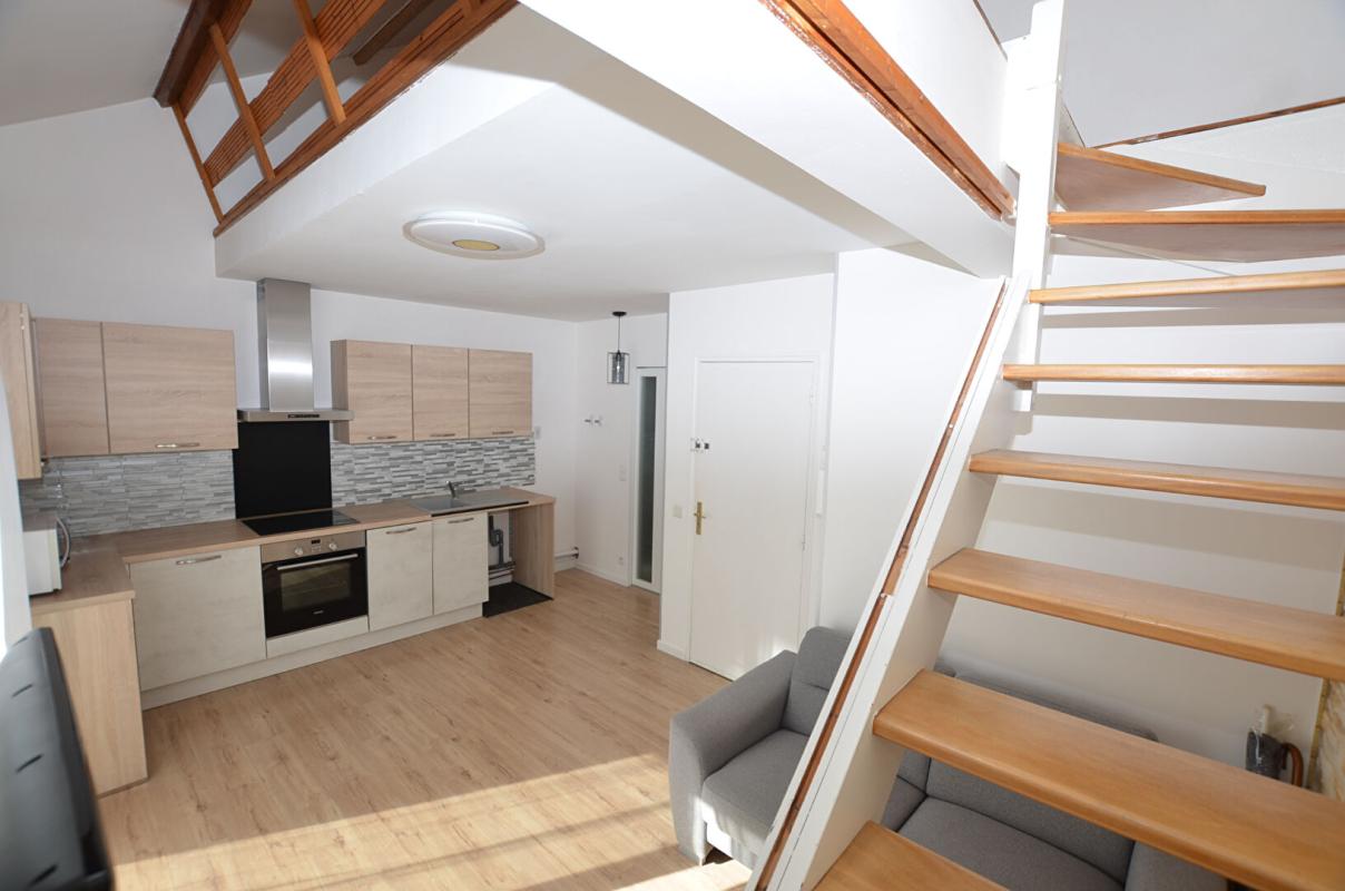 SAINTE-GENEVIEVE-DES-BOIS Appartement en duplex 2 pièce(s) 38 m² 5