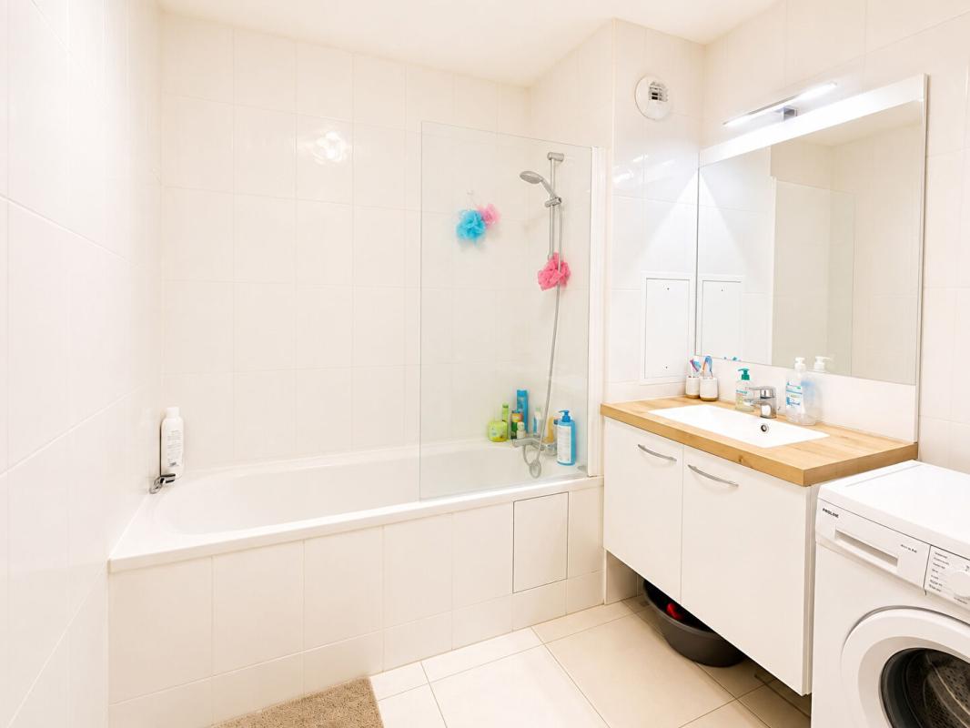 GENNEVILLIERS Appartement Gennevilliers 3 pièce(s) 66 m2 7