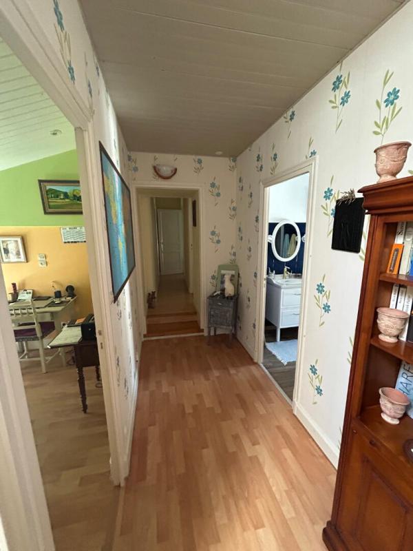SAINT-NAZAIRE-SUR-CHARENTE Maison Saint Nazaire Sur Charente 8 pièce(s) 162.50 m2 11