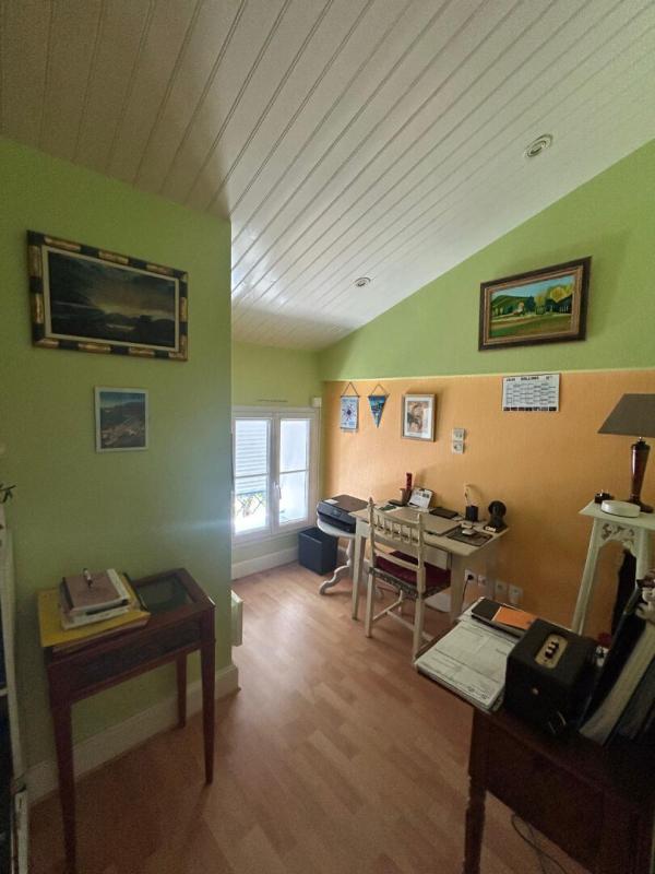 SAINT-NAZAIRE-SUR-CHARENTE Maison Saint Nazaire Sur Charente 8 pièce(s) 162.50 m2 13