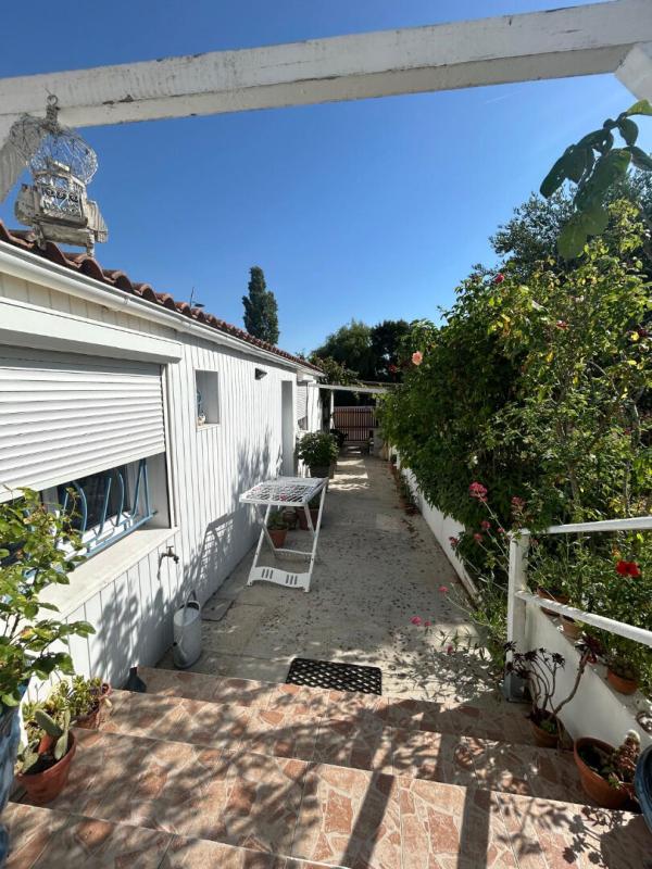 SAINT-NAZAIRE-SUR-CHARENTE Maison Saint Nazaire Sur Charente 8 pièce(s) 162.50 m2 6